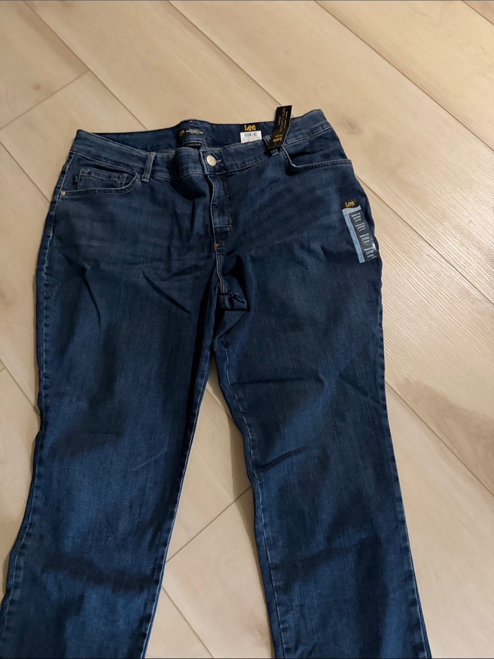 Lee Women's Straight Leg Jeans in Dark Indigo